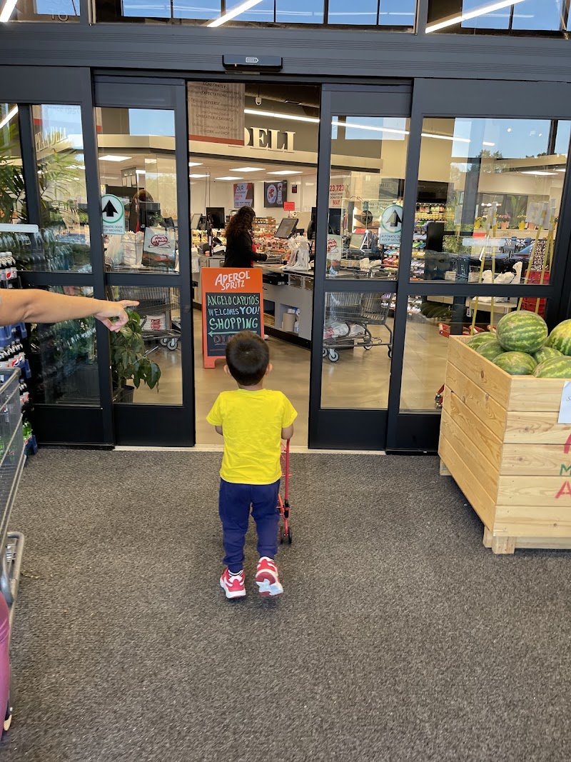 Angelo Caputo's Fresh Markets - Mount Prospect