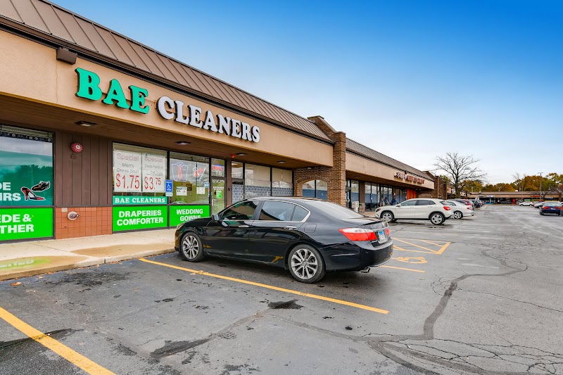 Salem Plaza