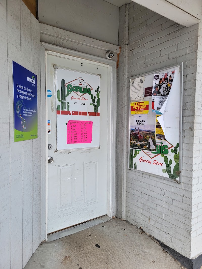 San Luis Grocery Store