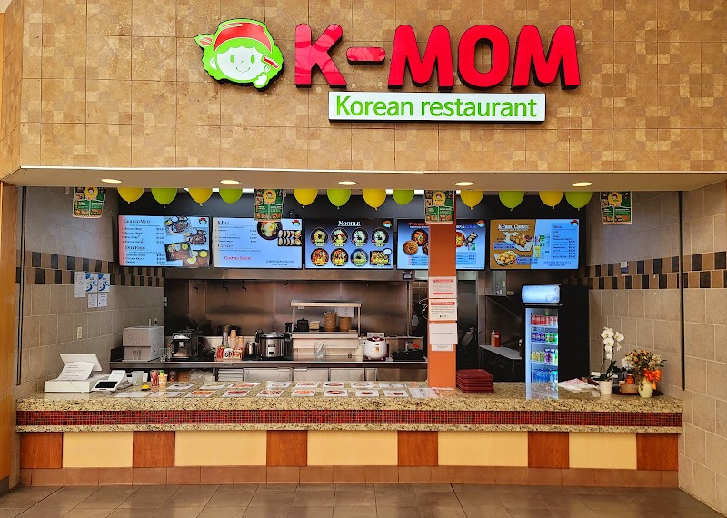 K-MOM